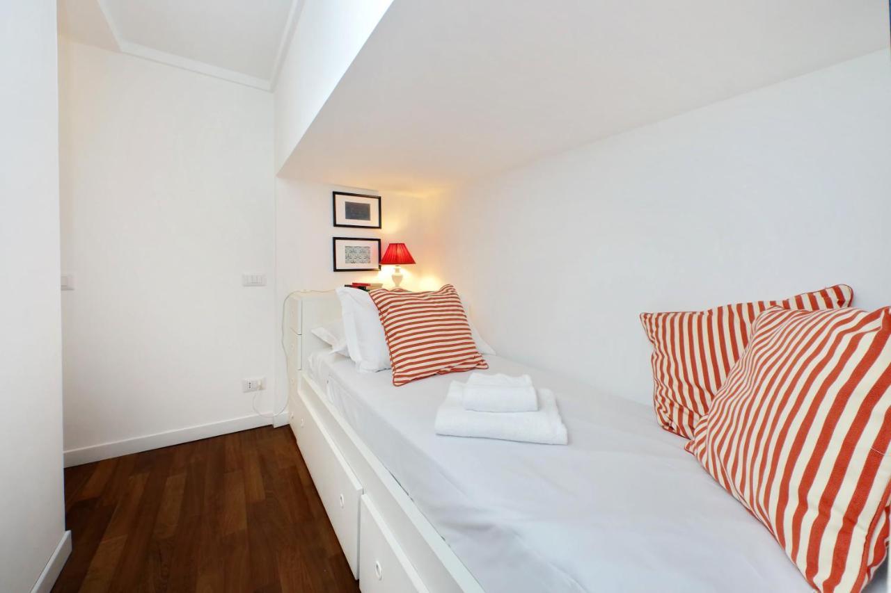 4Bnb - Serpenti Delightful Apartment Rom Eksteriør billede